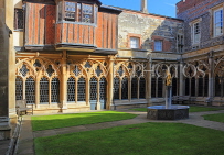 UK, Berkshire, Windsor, WINDSOR CASTLE, St George's Chapel, Dean's cloisters, UK34234JPL