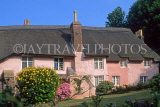 UK, Devon, COCKINGTON village (near Torquay), thatched cottage, DEV494JPL