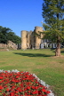UK, Kent, TONBRIDGE, Tonbridge Castle, and grounds, UK13244JPL