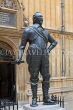 UK, Oxfordshire, OXFORD, Bodleian Library, Statue of William Herbert, 3rd Earl of Pembroke, UK13185JPL