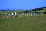 UK, Sussex, EASTBOURNE, Beachy Head, countryside view and cyclists, UK4432JPL