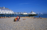 UK, Sussex, EASTBOURNE, Pier, and beach with sunbathers, UK4407JPL