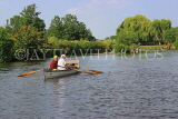 UK, Warwickshire, STRATFORD-UPON-AVON, boating on River Avon, UK20269JPL