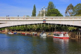 UK, Yorkshire, YORK, Lendal Bridge over River Ouse, and boats, UK9916JPL