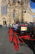 UK, Yorkshire, YORK, horse drawn carriage, by York Minster, UK2550JPL
