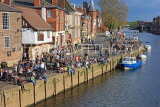 UK, Yorkshire, YORK, people enjoying sunny evening by riverside and Kings Arms Pub, UK3085JPL
