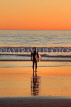 USA, California, Los Angeles, SANTA MONICA beach, sunset, sea, surfer, US47827JPL