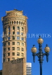 USA, California, SAN FRANCISCO, Hobart building and street lamp, US3911JPL