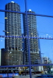USA, Illinois, CHICAGO, Downtown, Marina Towers reflection, US2792JPL