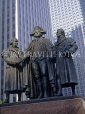 USA, Illinois, CHICAGO, Downtown, statues of Morris, Washington and Solomon, CHI754JPL