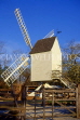 USA, Virginia, WILLIAMSBURG, old windmill, US4049JPL