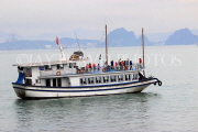 VIETNAM, Halong Bay, sightseeing boat, VT1832JPL