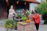 Vietnam, HANOI, Dien Huu Temple site, courtyard and worshippers, VT1680JPL