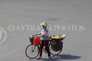 Vietnam, HANOI, Old Quarter, Street Vendor, VT1489JPL