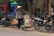 Vietnam, HANOI, Old Quarter, Street Vendor, VT1497JPL