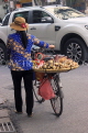 Vietnam, HANOI, Old Quarter, Street Vendor, VT1501JPL