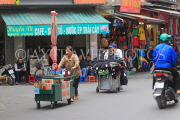Vietnam, HANOI, Old Quarter, Street Vendors, VT1463JPL