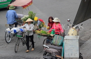 Vietnam, HANOI, Old Quarter, Street Vendors, VT1488JPL