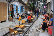 Vietnam, HANOI, Old Quarter, Train Street, trackside cafe scene, VT1148JPL