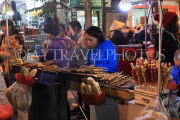 Vietnam, HANOI, Old Quarter, Weekend Night Market, food stalls, VT913JPL