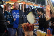 Vietnam, HANOI, Old Quarter, Weekend Night Market, food stalls, VT918JPL