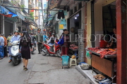 Vietnam, HANOI, Old Quarter, Yen Thai Street, and market scene, VT1401JPL