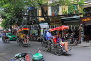 Vietnam, HANOI, Old Quarter, tourists on cyclo tour, VT1554JPL