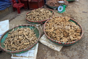 Vietnam, HANOI, outdoor market, ginger, VT1089JPL