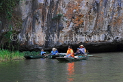 Vietnam, Ninh Binh, TAM COC, Ngo Dong River, caves and tour boats, VT2142JPL