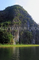 Vietnam, Ninh Binh, TAM COC, Ngo Dong River, limestone karst scenery, VT2060JPL