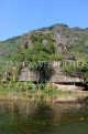 Vietnam, Ninh Binh, TAM COC, Ngo Dong River, limestone karst scenery, VT2062JPL