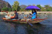 Vietnam, Ninh Binh, TAM COC, Ngo Dong River, tour boat, VT2089JPL