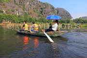 Vietnam, Ninh Binh, TAM COC, Ngo Dong River, tour boat, VT2108JPL