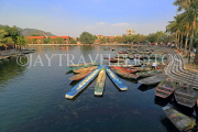Vietnam, Ninh Binh, TAM COC, Ngo Dong River, tour boats, VT2055JPL