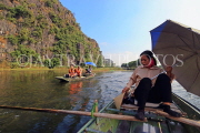Vietnam, Ninh Binh, TAM COC, Ngo Dong River, tour boats, foot rowing, VT2084JPL