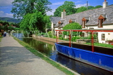 WALES, North Wales, Denbighshire, LLANGOLLEN Canal, and canalside cottages, WAL878JPL