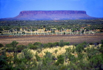 AUSTRALIA, Northern Territory, Mount Connor, view from Lasseter Highway, AUS474JPL