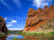 AUSTRALIA, Northern Territory, West MacDonnell Nat Park, GLEN HELEN GORGE and Finke River, AUS285JPL