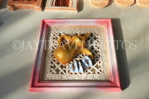 BAHRAIN, Budaiya, Farmers' Market, Handicrafts Festival, gypsum art, BHR2081JPL