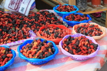 BAHRAIN, Budaiya, Farmers' Market, Mulberries, BHR1265JPL