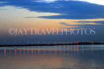 BAHRAIN, King Fahd Causeway, dusk view, BHR1285JPL