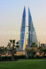 BAHRAIN, Manama, World Trade Centre towers, view from Bahrain Bay, BHR1908JPL