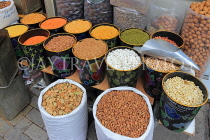 BAHRAIN, Manama Souk (Souq), pulses and nuts, BHR2129JPL