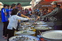 BAHRAIN, Muharraq, Hidd Fish Market, BHR2375JPL