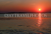 BAHRAIN, coast by Al Jasra, and sunset, BHR2559JPL