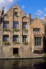 Belgium, BRUGES, 17th century buildings along Dyver Canal, BEL294JPL