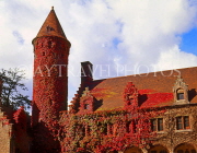 Belgium, BRUGES, ivy covered Gruuthuse building, in autumn, BEL318JPL