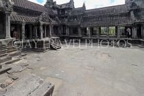 CAMBODIA, Siem Reap, Angkor Wat, Uppermost Terrace (Bakan), courtyard, CAM575JPL
