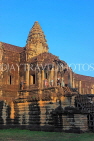 CAMBODIA, Siem Reap, Angkor Wat, and early morning view of temple complex, CAM563JPL