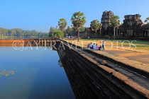 CAMBODIA, Siem Reap, Angkor Wat, moat surrounding the temple complex, CAM403JPL